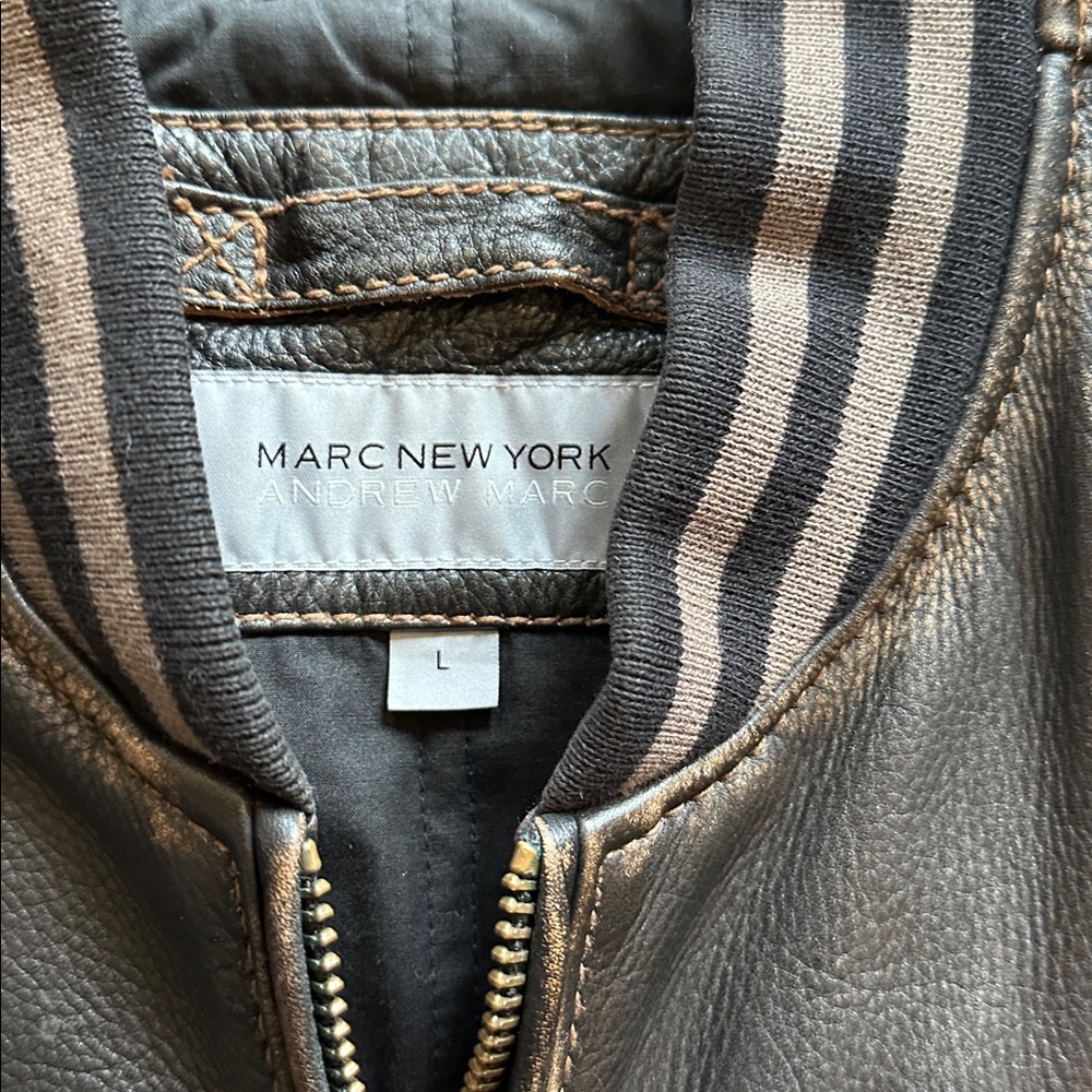 Vtg Andrew Marc New York full leather bomber jacket. - Picture 2 of 5